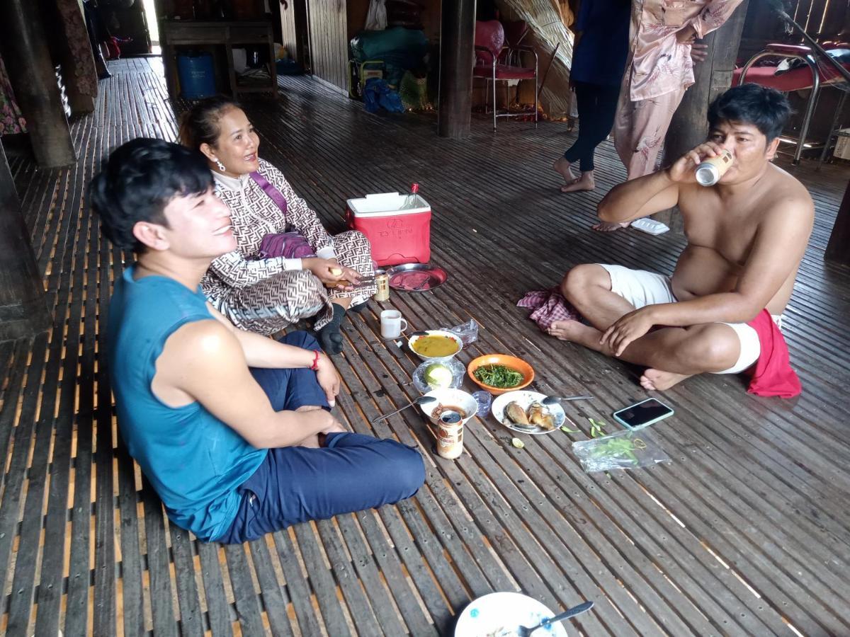 Tonle Mekong Homestay Krong Kracheh 外观 照片