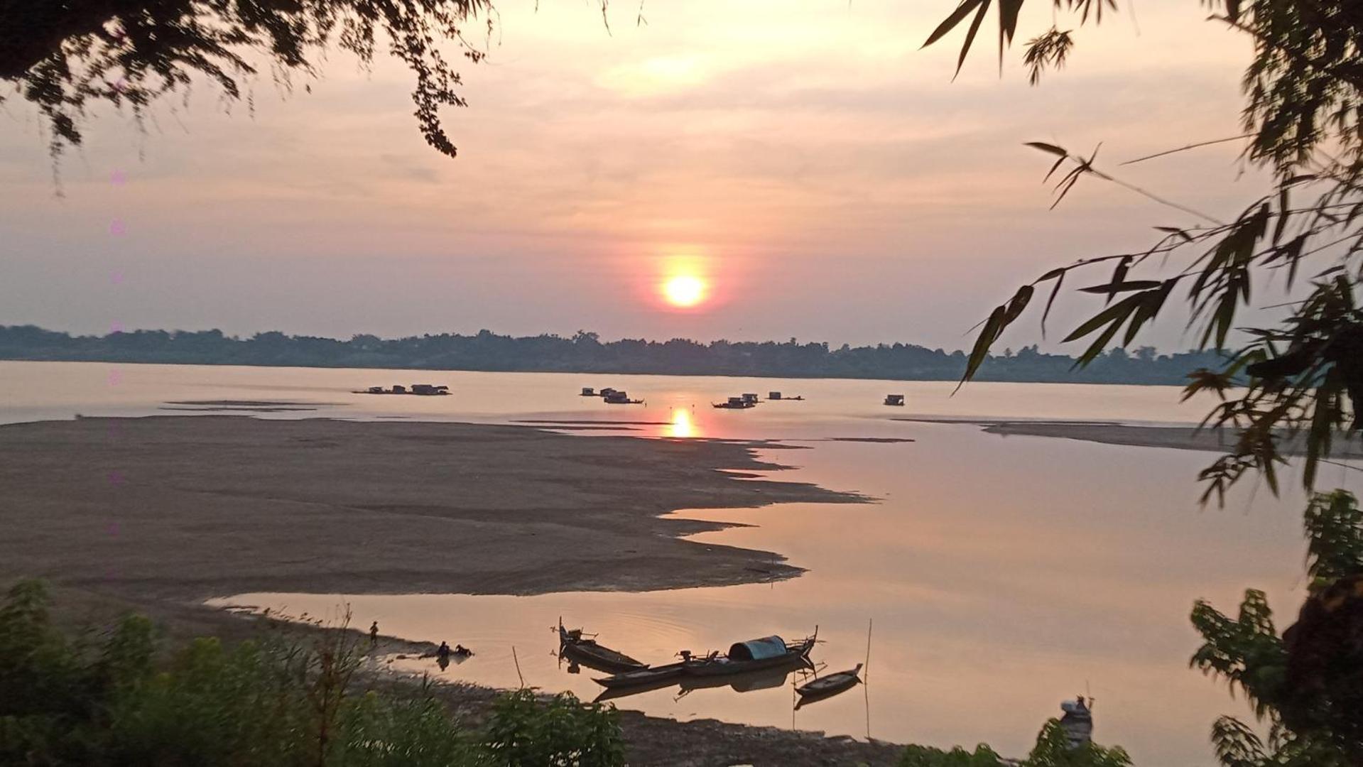 Tonle Mekong Homestay Krong Kracheh 外观 照片